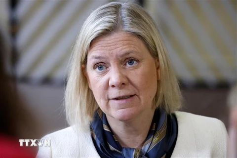 Thủ tướng Thụy Điển Magdalena Andersson phát biểu với báo giới tại Brussels, Bỉ ngày 25/3/2022. (Ảnh: AFP/TTXVN) 