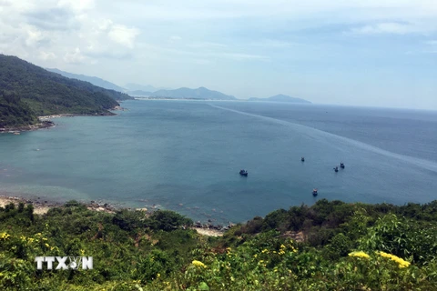 [Photo] Vịnh Lăng Cô - một trong những vịnh đẹp nhất trên thế giới