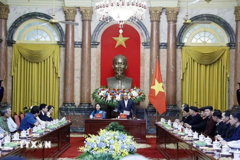 Chủ tịch nước Nguyễn Xuân Phúc phát biểu tại buổi tiếp. (Ảnh: Thống Nhất/TTXVN) 