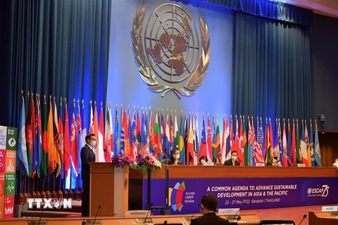 Phó Thủ tướng Vũ Đức Đam phát biểu tại Phiên thảo luận cấp cao Khóa họp lần thứ 78 Ủy ban Kinh tế và Xã hội Liên hợp quốc khu vực châu Á-Thái Bình Dương. (Ảnh: Ngọc Quang/TTXVN) 