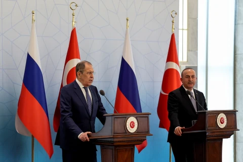 Ngoại trưởng Nga Sergei Lavrov đã có cuộc hội đàm với người đồng cấp Thổ Nhĩ Kỳ Mevlut Cavusoglu. (Nguồn: Reuters) 