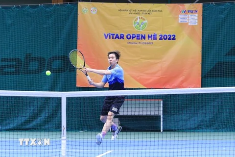Giải Quần vợt hữu nghị Hè mở rộng lần thứ 14 - cúp ViTAR Open 2022 diễn ra trong 2 ngày 11-12/6/2022. (Ảnh: Trần Hiếu/TTXVN) 