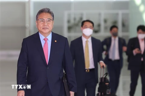 Ngoại trưởng Hàn Quốc Park Jin (trái). (Ảnh: Yonhap/TTXVN) 