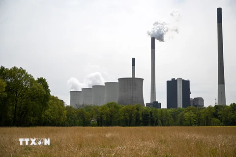 Nhà máy nhiệt điện ở Gelsenkirchen, tây Germany, ngày 29/4/2022. (Ảnh: AFP/TTXVN) 