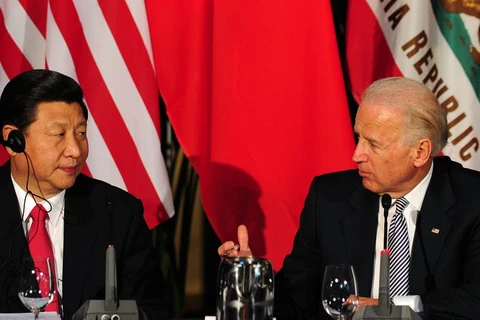Tổng thống Mỹ Joe Biden (phải) và Chủ tịch Trung Quốc Tập Cận Bình. (Nguồn: AFP/Getty Images) 