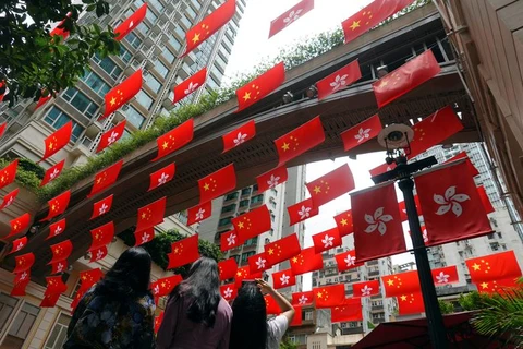 Hong Kong kỷ niệm 25 năm ngày được trao trả về Trung Quốc. (Nguồn: Reuters) 