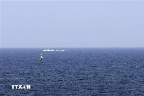 Tàu hải quân Israel tuần tra tại vùng biển trên Địa Trung Hải, gần khu vực hải giới với Liban, ngày 3/10/2022. (Ảnh: AFP/TTXVN) 