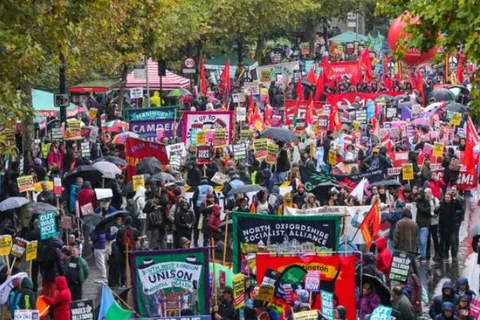 Một cuộc biểu tình vì khủng hoảng chi phí sinh hoạt ở London. (Nguồn: Getty Images)