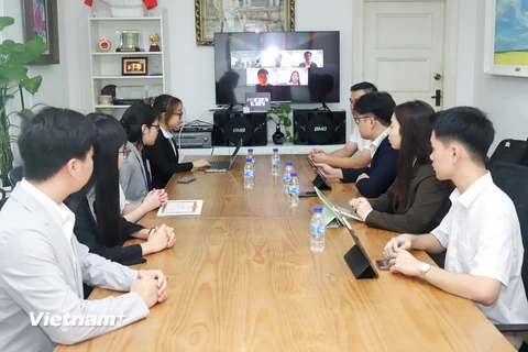 Đại hội nhiệm kỳ II của Hội sinh viên Việt Nam tại Singapore được tổ chức dưới hình thức trực tiếp kết hợp trực tuyến. (Ảnh: Lê Dương/Vietnam+)
