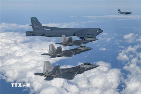 Máy bay của Hàn Quốc và Mỹ tham gia cuộc tập trận không quân chung ngày 20/12/2022. (Ảnh: AFP/TTXVN)
