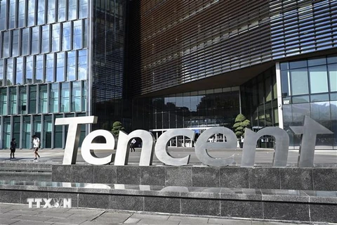 Biểu tượng công ty công nghệ Tencent tại trụ sở ở Thâm Quyến, tỉnh Quảng Đông, Trung Quốc, ngày 10/7/2022. (Ảnh: AFP/TTXVN)