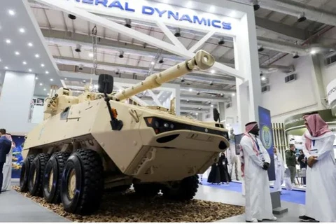 Triển lãm Quốc phòng thế giới lần đầu tiên được tổ chức tại Saudi Arabia hồi tháng 3/2022 với sự tham gia của những tập đoàn toàn cầu như Lockheed Martin, Boeing, General Dynamics và John Cockerill Defense. (Nguồn: Reuters)