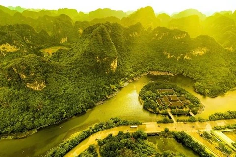 [Infographics] Forbes: Du khách sẽ có trải nghiệm thú vị tại Ninh Bình