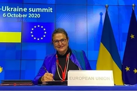 Bà Katarina Mathernová sẽ trở thành đại sứ mới của EU tại Ukraine. (Nguồn: Yahoo)