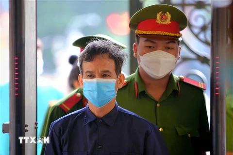 Bị cáo Trần Văn Bang bị tuyên phạt 8 năm tù. (Ảnh: Thành Chung/TTXVN) 