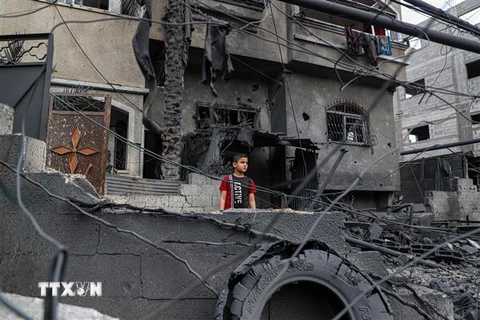 Những ngôi nhà bị phá hủy sau cuộc không kích tại Beit Lahia, Dải Gaza, ngày 11/5/2023. (Ảnh: THX/TTXVN)