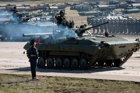 Binh sỹ Nga trong cuộc tập trận tại Siberia, Nga. (Ảnh: AFP/TTXVN)