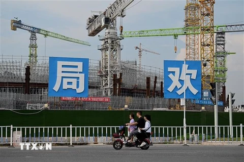 Một công trình xây dựng của Tập đoàn bất động sản Evergrande ở Quảng Châu, tỉnh Quảng Đông, Trung Quốc, ngày 17/9/2021. (Ảnh: AFP/TTXVN)