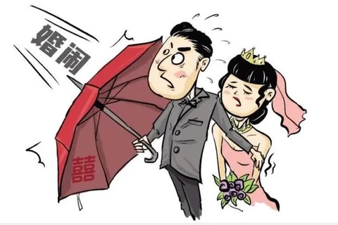 Hủ tục 'náo hôn' - nỗi khiếp sợ của các cô dâu, chú rể Trung Quốc