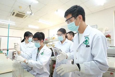 Hoạt động nghiên cứu khoa học tại Trường Đại học Quốc tế - Đại học Quốc gia Thành phố Hồ Chí Minh. (Nguồn: Báo Đại đoàn kết)