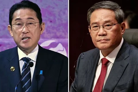 Thủ tướng Trung Quốc Lý Cường (phải) và người đồng cấp Nhật Bản Fumio Kishida. (Nguồn: Reuters)