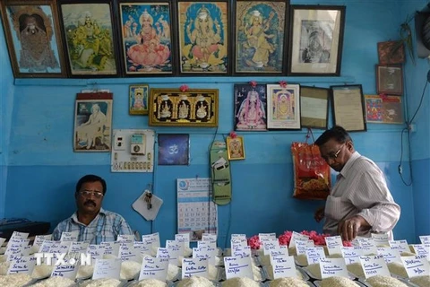 Một cửa hàng gạo ở Bangalore, Ấn Độ. (Ảnh: AFP/TTXVN)