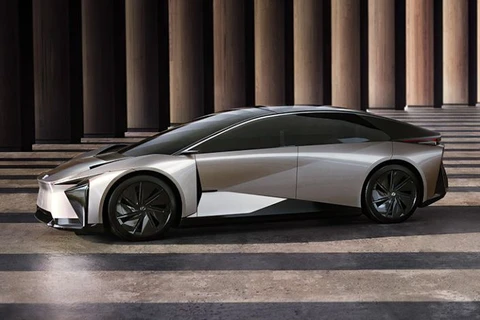 Tại triển lãm, nhà chế tạo ôtô lớn nhất thế giới Toyota công bố mẫu LF-ZC, xe sedan thuần điện thế hệ tiếp theo mang thương hiệu Lexus dự kiến ra mắt thị trường vào năm 2026. (Nguồn: Toyota)