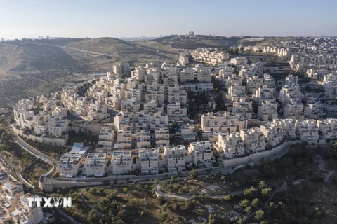 Khu định cư Do Thái Har Homa trên đồi Jebel Abu Ghneim, phía Đông Jerusalem ngày 2/5/2023. (Ảnh: AFP/TTXVN)