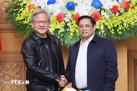 Thủ tướng Phạm Minh Chính tiếp Chủ tịch Tập đoàn NVIDIA Jensen Huang