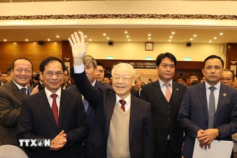 Tổng Bí thư Nguyễn Phú Trọng đến dự Hội nghị Ngoại giao lần thứ 32. (Ảnh: Trí Dũng/TTXVN)