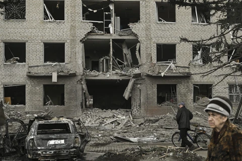 Tòa nhà bị phá hủy trong xung đột tại Sloviansk, Ukraine, ngày 27/3/2023. (Ảnh: AFP/TTXVN)