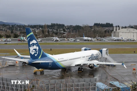 Máy bay Boeing 737 MAX 9 của hãng hàng không Alaska Airlines tại nhà xưởng của hãng này ở Washington, Mỹ ngày 25/1/2024. (Ảnh: AFP/TTXVN)