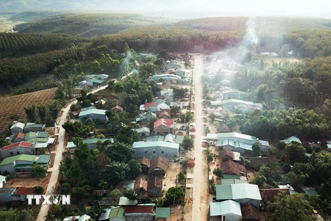 Làng Đăk Răng, xã Đăk Dục (Ngọc Hồi, Kon Tum) là ngôi làng ở vùng biên giới đầu tiên của huyện Ngọc Hồi được công nhận là Làng du lịch cộng đồng. (Ảnh: Khoa Chương/TTXVN)