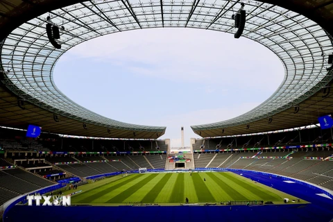 Sân vận động Olympic Berlin sẵn sàng cho Euro 2024. (Ảnh: Phương Hoa/TTXVN)