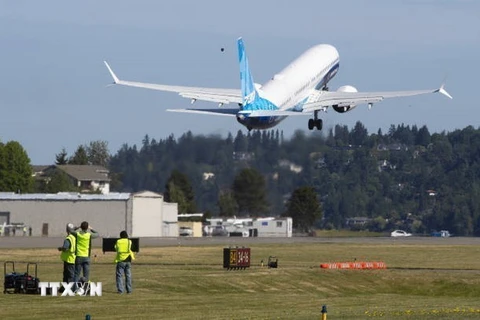 Máy bay 737 MAX 10 của Boeing cất cánh từ sân bay Renton, Washington, Mỹ. (Ảnh: Getty Images/TTXVN)