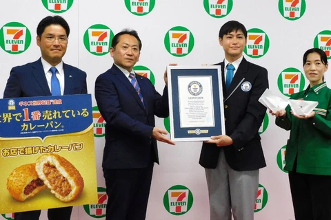 Bánh mỳ của 7-Eleven được chứng nhận Kỷ lục Guinness thế giới. (Nguồn: Japantimes)