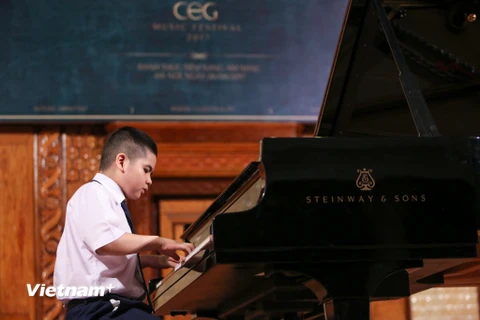 Tối 6/8 tại Học viện Âm nhạc Quốc gia Việt Nam, đêm Gala CEG Music Festival đã chính thức diễn ra nhằm tìm kiếm các tài năng âm nhạc nhí. (Ảnh: Minh Sơn/Vietnam+)