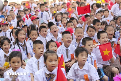 [Video] Ngôi trường có lượng học sinh lớp 1 đông kỷ lục của Hà Nội