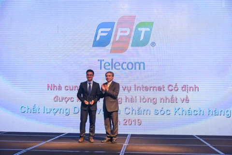 FPT Telecom đã nhận được giải 'Nhà cung cấp dịch vụ Internet Cố định được khách hàng hài lòng nhất về Chất lượng dịch vụ và Chăm sóc khách hàng 2019. (Ảnh: PV/Vietnam+)