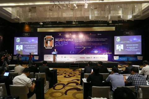 Hội thảo – Triển lãm Quốc gia về An ninh bảo mật 2019 hướng đến mục tiêu đảm bảo an toàn thông tin cho khối tài chính – ngân hàng và các cơ quan quản lý nhà nước. (Ảnh: Minh Sơn/Vietnam+)