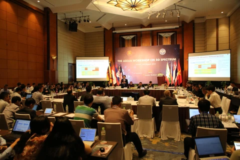 Toàn cảnh Hội thảo ASEAN về tần số cho 5G. (Ảnh: Minh Sơn/Vietnam+)