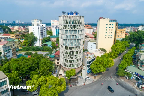 Trung tâm Truyền hình Thông tấn tọa lạc tại số 33 Lê Thánh Tông, Hà Nội. (Ảnh: Minh Sơn/Vietnam+)