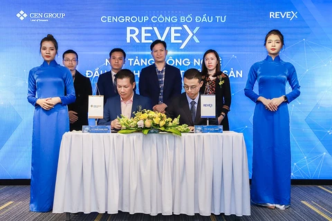 Sự hợp tác giữa CenGroup và Revex mở ra một bước ngoặt mới trong việc xây dựng nền tảng đầu tư chung bất động sản với dành cho các khách hàng có nguồn vốn ít. (Ảnh: PV/Vietnam+)