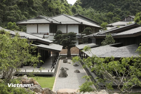 Yoko Onsen là tổ hợp nghỉ dưỡng bao gồm khu tắm khoáng Onsen, khu trị liệu cao cấp, khu nghỉ theo mô hình nhà Nhật cổ điển, cùng nhà hàng truyền thống kiểu Nhật, nhà hàng organic… (Ảnh: PV/Vietnam+)