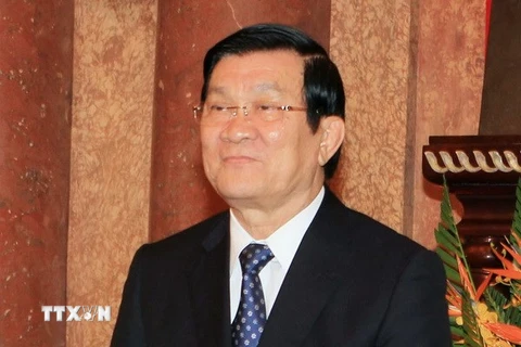Chủ tịch nước Trương Tấn Sang tới Trung Quốc dự Hội nghị APEC