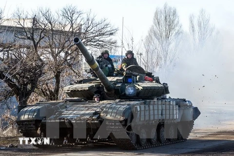 Ukraine bác đề xuất tạo hành lang để quân chính phủ rời Debaltsevo 