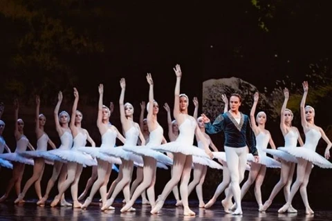 Các vũ công đến từ nhà hát ballet Nga Talarium Et Lux. (Ảnh: QH)