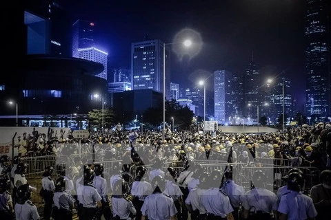 Hong Kong: Cảnh sát sẽ sớm giải tỏa các khu "Chiếm Trung tâm" 
