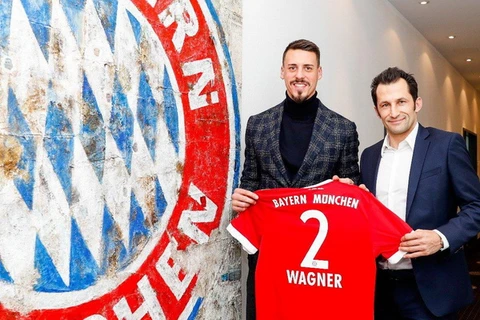 Wagner sẽ thi đấu cho Bayern từ 1/1/2018 đến 30/6/2020 với áo đấu số 2 (Ảnh: Nguồn: Fcb.de)