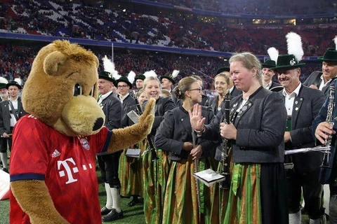 Bayern bị cầm hòa trong trận derby All-Bavaria ngay dịp lễ Oktoberfest